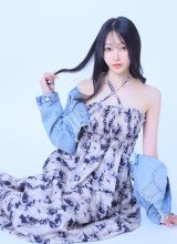 可憐さと色香を備えた洗練美女