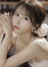 可憐なだけじゃない、惹きつける美しさ。