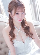 Gカップ魅せるドレスショット美女!