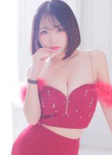 あどけなさを残して。注目キャスト初グラビア