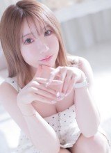 透明感に見惚れる。洗練ドレスグラビア