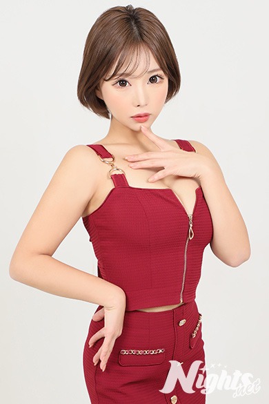 赤門倶楽部の立花　りこ