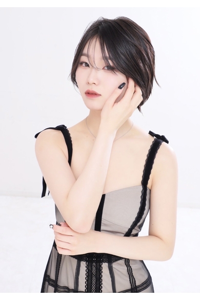 赤門倶楽部の妃 アスナ