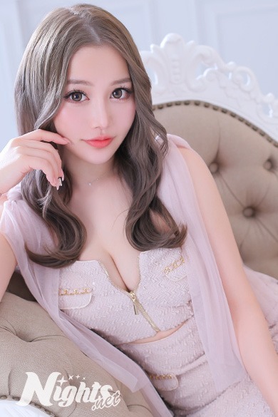 赤門倶楽部の朝比奈 みなみ