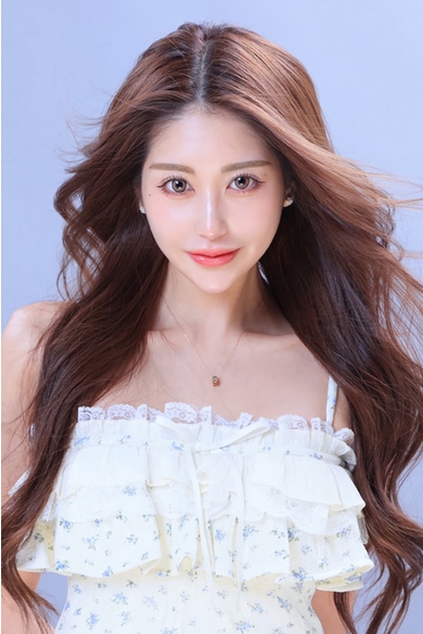 club 鈴鐘の桜咲 すみれ