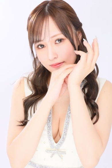 CLUB LILYの霧島　あや