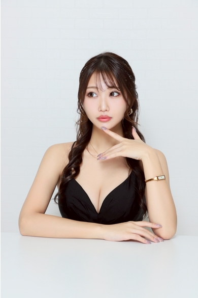 CLUB Genereuxの輝徠 ティアラ