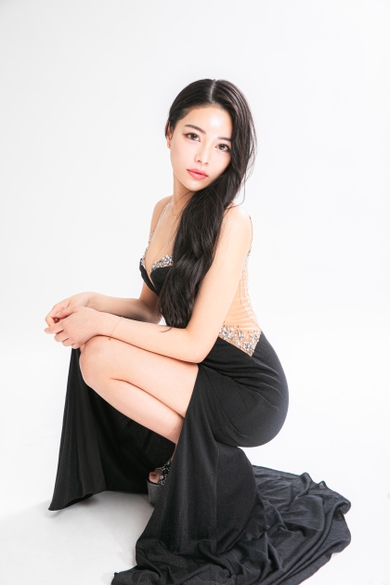 BARCELONA　妃翠の黒蜜 はお