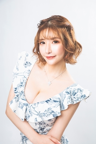 BARCELONA　妃翠の桜葵 あゆみ