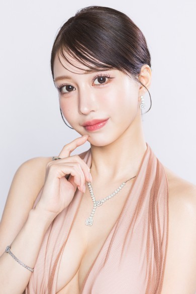 BARCELONA　妃翠の一ノ瀬 えみり