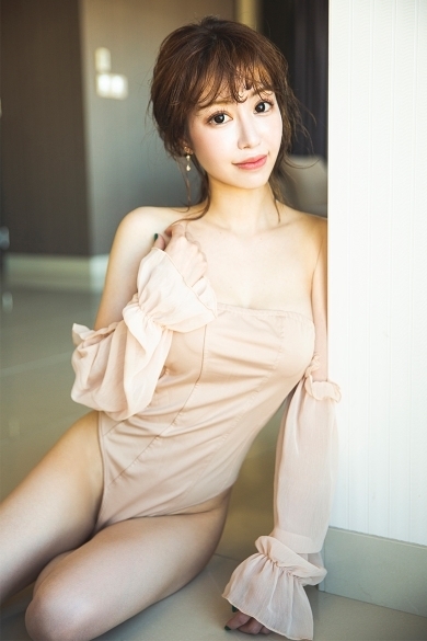 BARCELONA　妃翠の一ノ瀬 えみり