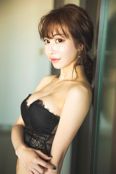 BARCELONA　妃翠の一ノ瀬 えみり