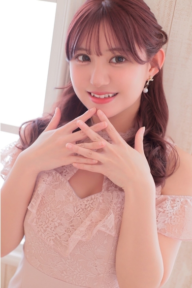 LAPIS lazuliの岡田まゆ