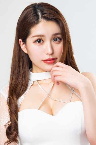 BARCELONA　Leicesterの黒輝 りさ