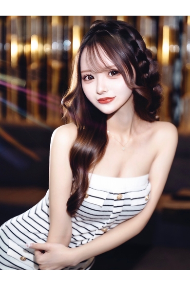 NEW CLUB ARCADIAの妃 愛