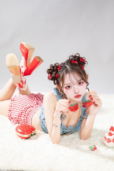 NEW CLUB ARCADIAの妃 愛