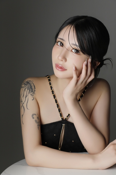New Club 王華のかれん