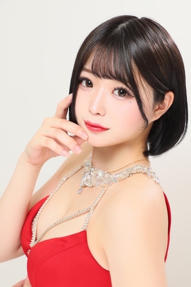 Paris Collectionの浅倉　みなみ