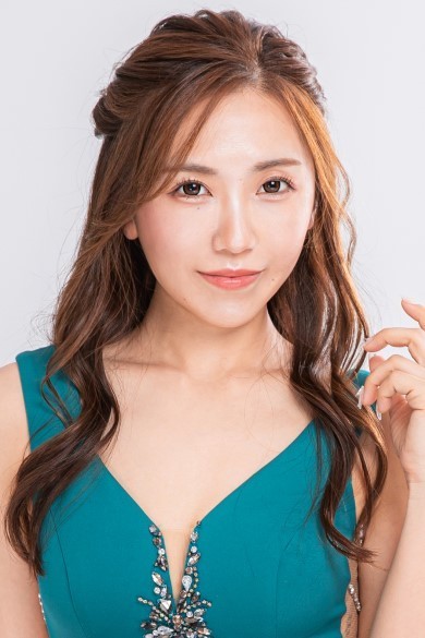 BARCELONA　Lounge 凛の藤 美結