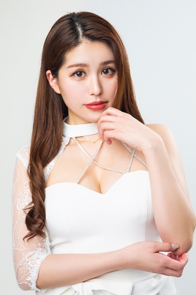 BARCELONA　Lounge 凛の黒輝 りさ