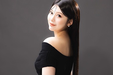 Royal Gardenの愛沢さくら