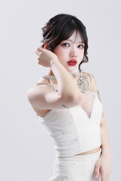 香椎　れん