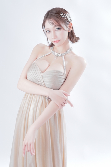 NEW CLUB ROYAL STAGEの愛咲 えま