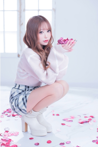 SEA SIDE CLUBの白咲 愛南