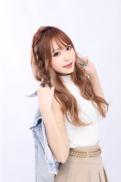 SEA SIDE CLUBの白咲 愛南