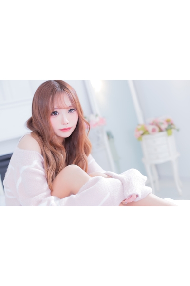 SEA SIDE CLUBの白咲 愛南