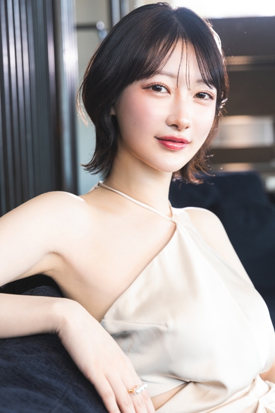 BARCELONA 桃李のあまの えま
