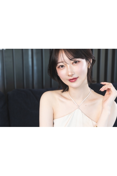 BARCELONA 桃李のあまの えま