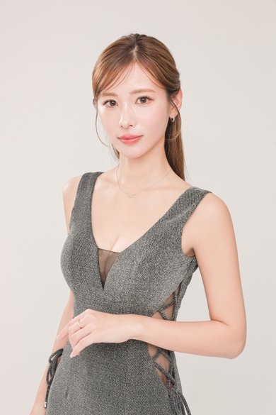 BARCELONA　桃李の水無 怜奈
