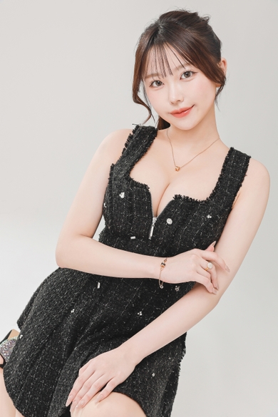 BARCELONA　桃李の一ノ瀬 れいな