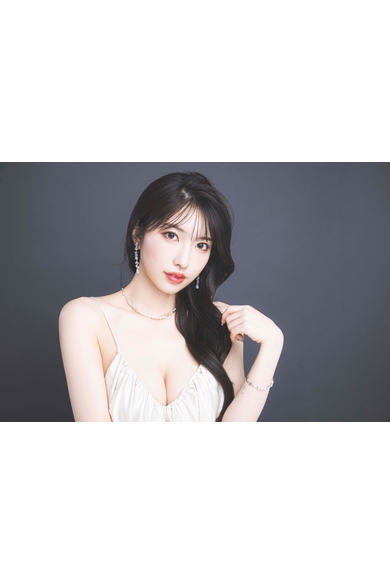 BARCELONA　桃李の湊 ゆな