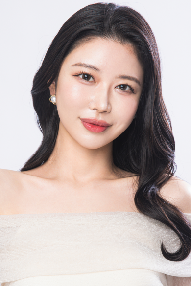 BARCELONA　桃李の一条 すず