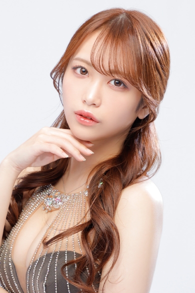 BARCELONA　桃李の立花 みかな