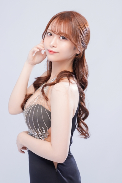 BARCELONA　桃李の立花 みかな