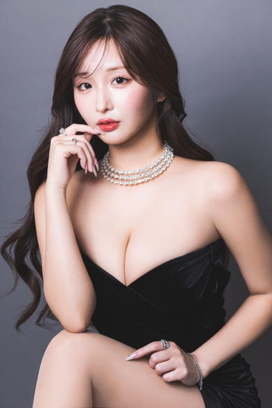 BARCELONA　桃李の桃瀬 さんご