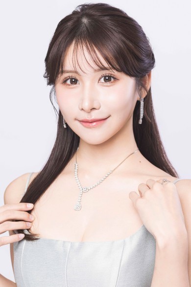 BARCELONA　桃李の桜井 きこ