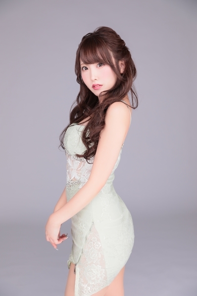 HANA（ハナ）の朝日奈 るな