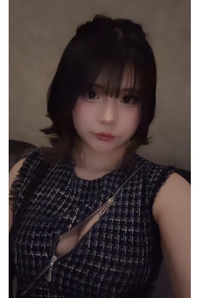 CLUB BEZELのまな