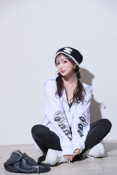 GLAMOROUS LOUNGEの夢咲　りおな