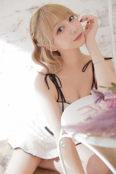 GLAMOROUS OVERのわかなな