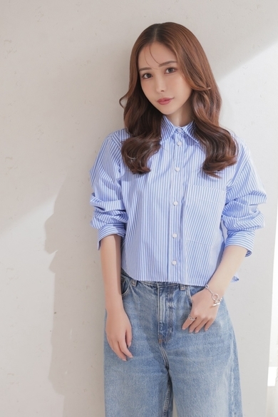 GLAMOROUS OVERのRINA