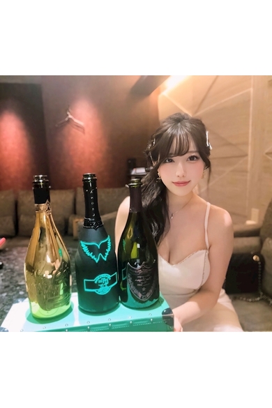 MENACEのせりな 