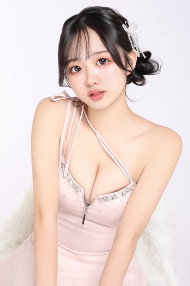 CLUB GEMMEの如月 絃