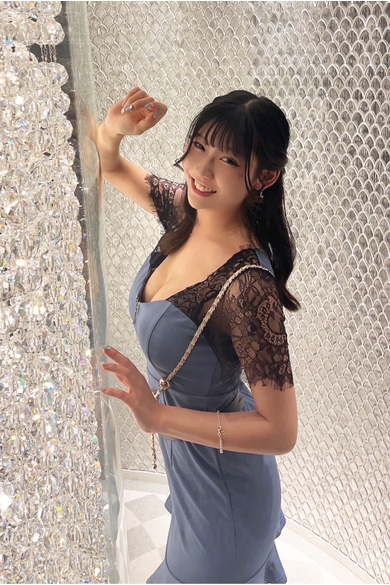 CLUB GEMMEの折原　かりん