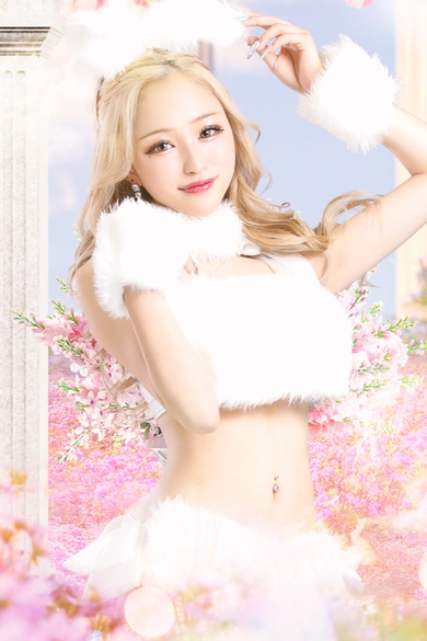 NEW CLUB pretty WOMENの瑠海