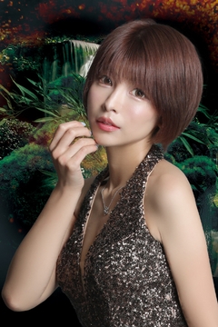 西山　りお